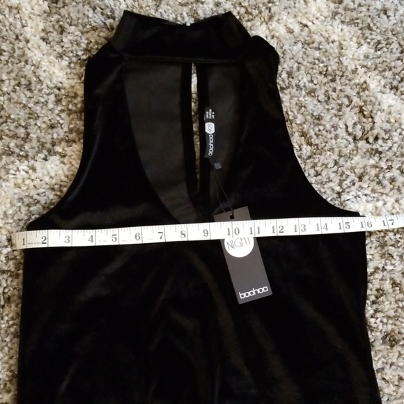 NWT BooHoo Camille Velvet Choker Plunge ShiftDress - Picture 8 of 8